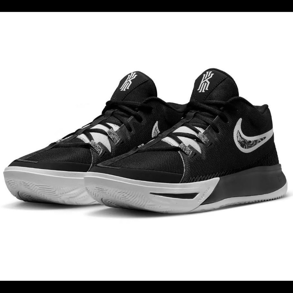 New NIB Nike Kyrie Flytrap 6 EP  DM1125 001 Sneakers Sz 11
